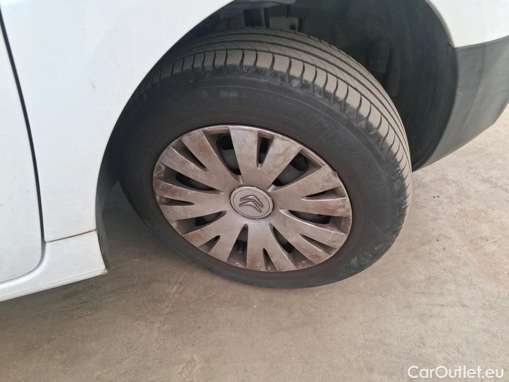  Citroen  Berlingo  Fourgon Business L1 (Court) 1.6 BlueHDi 100CV BVM5 E6 #31