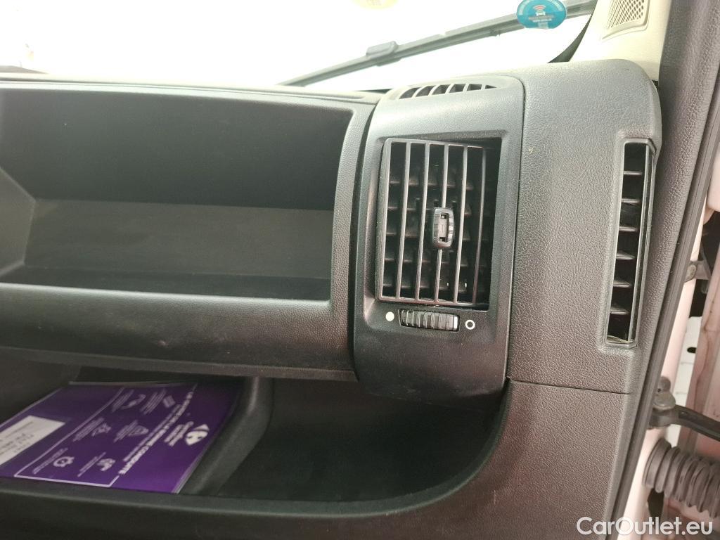  Fiat  Ducato FIAT   2014  4P  Fourgon tôlé 2 3 Multijet 120 3 0 M H2 Business #12