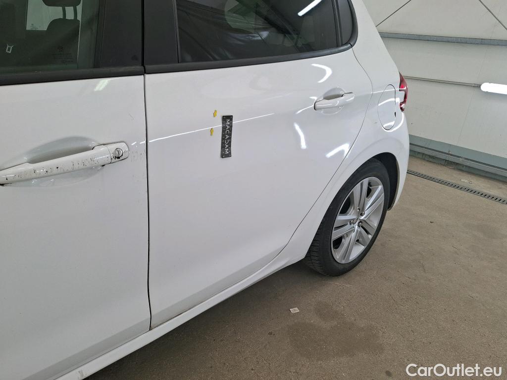  Peugeot  208  Style 1.2 PureTech 80CV BVM5 E6 #11