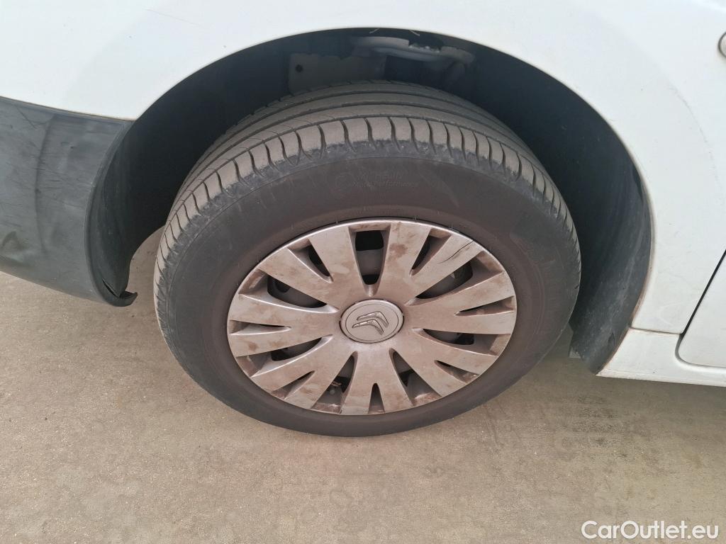  Citroen  Berlingo  Fourgon Business L1 (Court) 1.6 BlueHDi 100CV BVM5 E6 #28