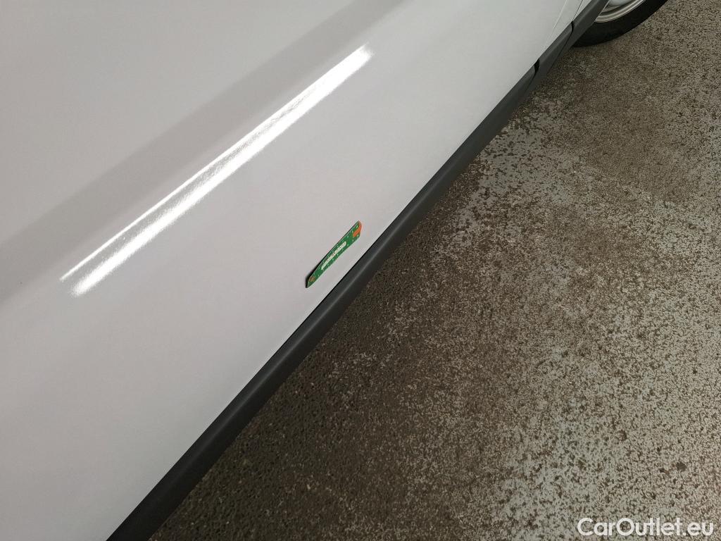  Fiat  Ducato FIAT   2014  4P  Fourgon tôlé 2 3 Multijet 120 3 0 M H2 Business #15