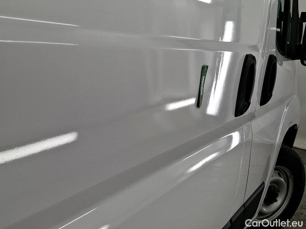  Fiat  Ducato FIAT   2014  4P  Fourgon tôlé 2 3 Multijet 120 3 0 M H2 Business #2