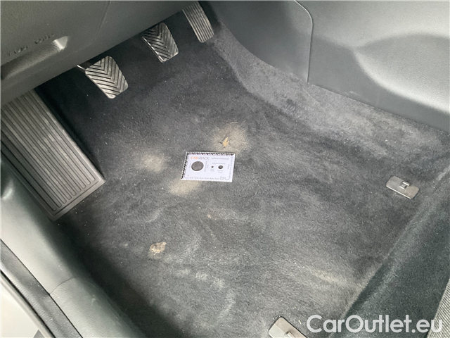  Hyundai  i30  kom.1.5T-GDI Family Smart #12