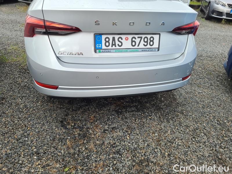  Skoda  Octavia  Lim. (NX3)(2020)  2.0TDI 85 Ambition 5d #9