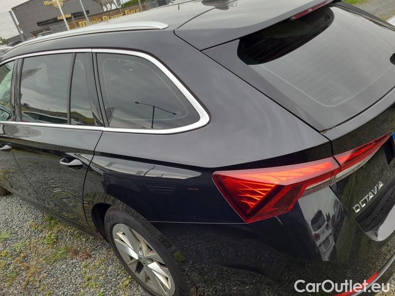  Skoda  Octavia  Combi (NX3)(2020) Oct.Combi 1.5TSI 110 Style #4