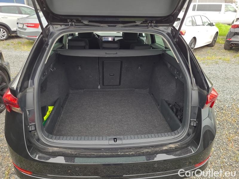  Skoda  Octavia  Combi (NX3)(2020) Oct.Combi 1.5TSI 110 Style #15