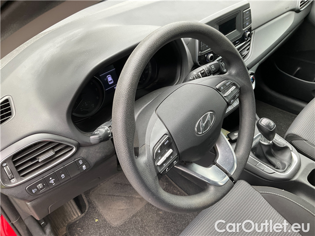  Hyundai  i30  kom. TGDI 120 Start Plus #17