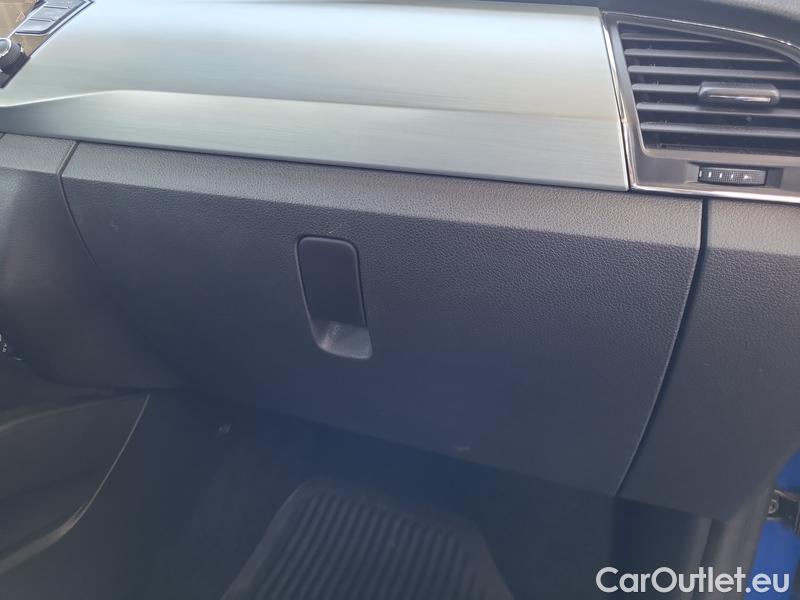  Skoda  Fabia  Combi (2015)  Com.1.0TSI 70 Ambition #22