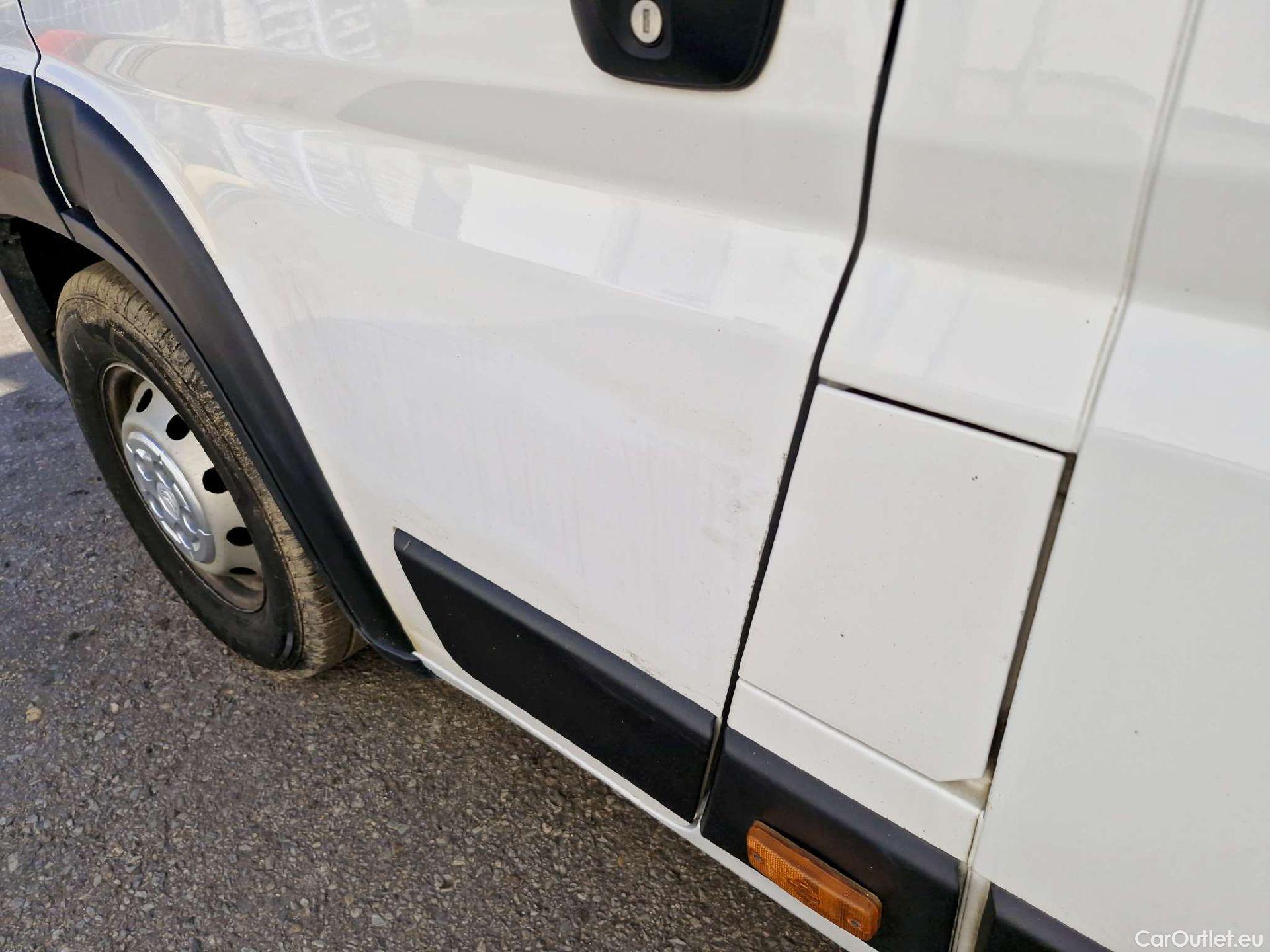  Citroen  Jumper  (->2014) Jump.2.2BHDi 4-35 L4H3+ 140 4d #3