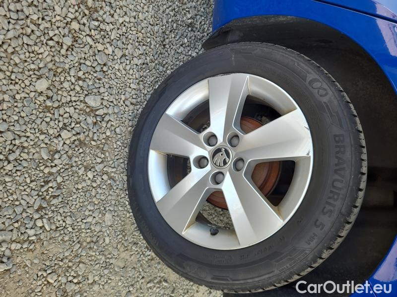  Skoda  Fabia  Combi (2015)  Com.1.0TSI 70 Ambition #16