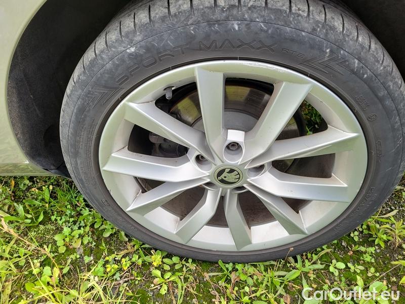  Skoda  Superb  (3V3)(2015) -Škoda Sup.Com.2.0TDI 110 Style AT #8