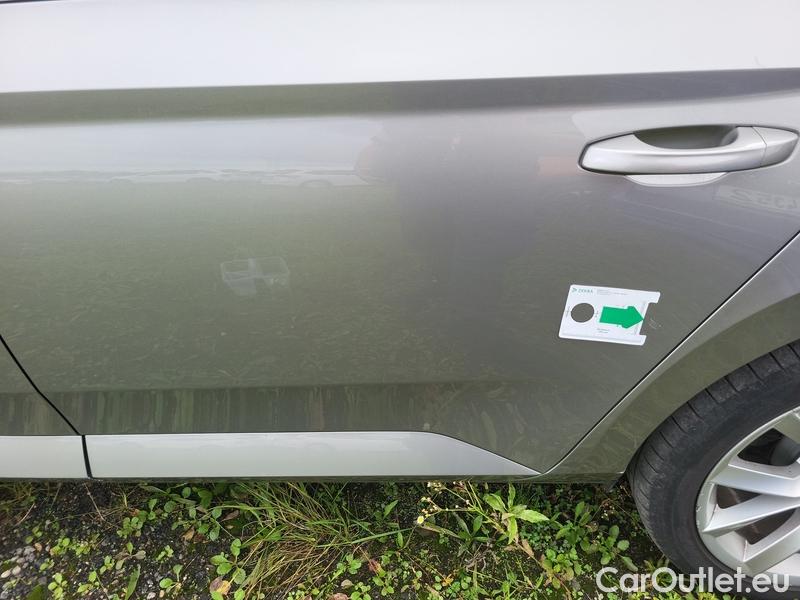 Skoda  Superb  (3V3)(2015) -Škoda Sup.Com.2.0TDI 110 Style AT #6