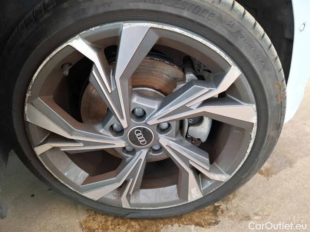  Audi  A3  Sportback 40 TFSI e S line 1.4 TFSI 205CV BVA6 E6d #43