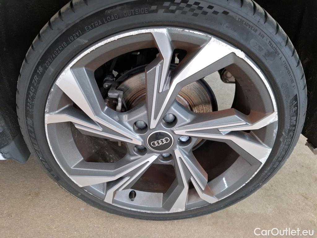  Audi  A3  Sportback 40 TFSI e S line 1.4 TFSI 205CV BVA6 E6d #2
