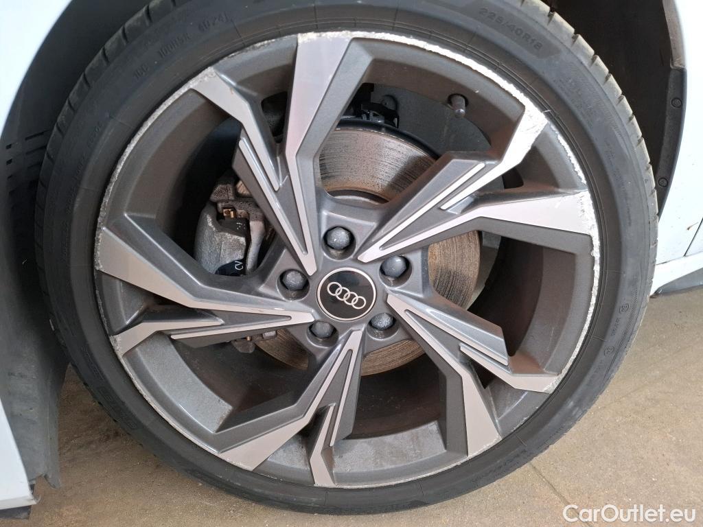  Audi  A3  Sportback 40 TFSI e S line 1.4 TFSI 205CV BVA6 E6d #35