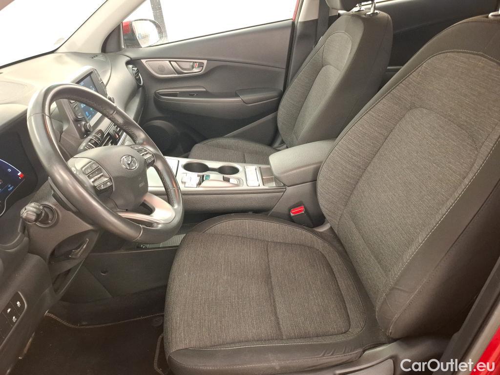  Hyundai  Konna HYUNDAI Kona / 2017 / 5P / SUV ELECTRIQUE 39 kWh 136 ch Intuitive #12