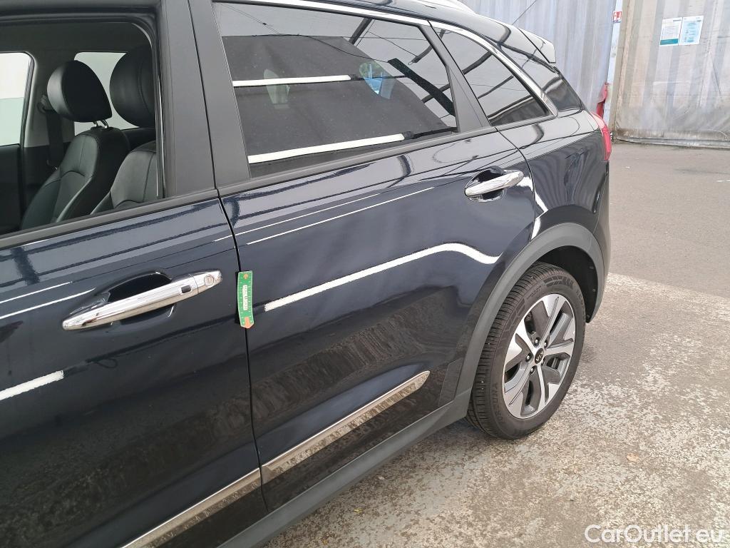  KIA  Niro KIA e- / 2016 / 5P / Berline e-Active 64 kWh 204 ch #5