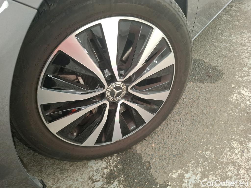  Mercedes  A-Klasse MERCEDES-BENZ Classe A Compact / 2018 / 5P / Berline A 250 e Business Line 8G-DCT #1