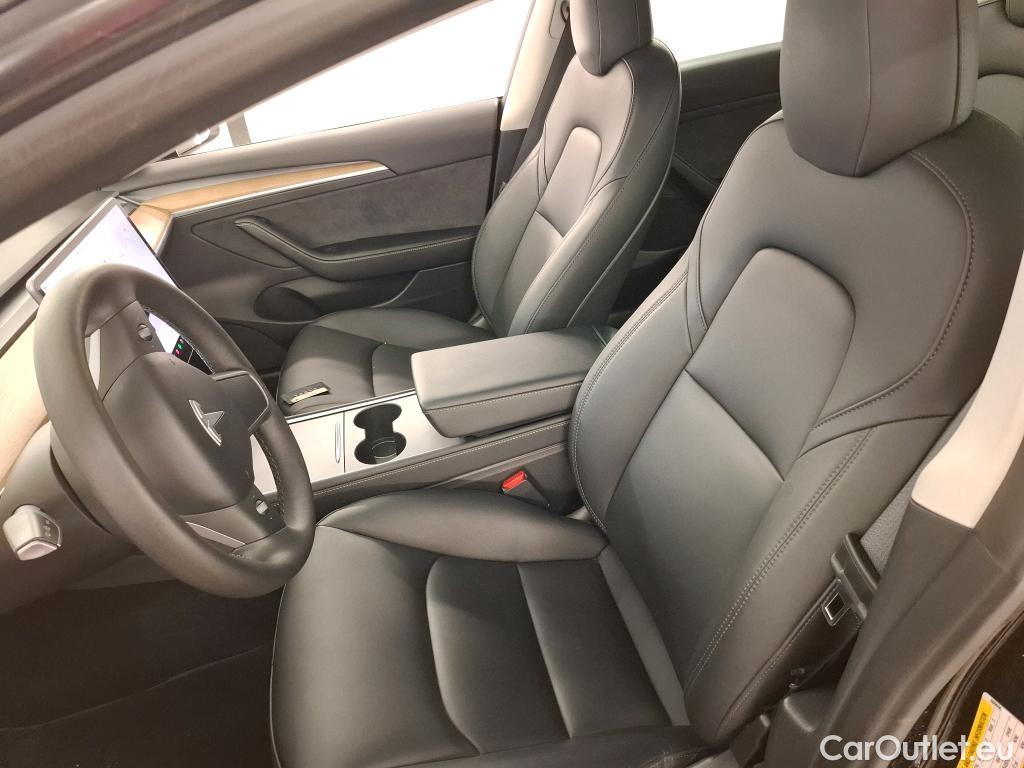  Tesla  Model 3 TESLA   2018  4P  Berline Propulsion #34