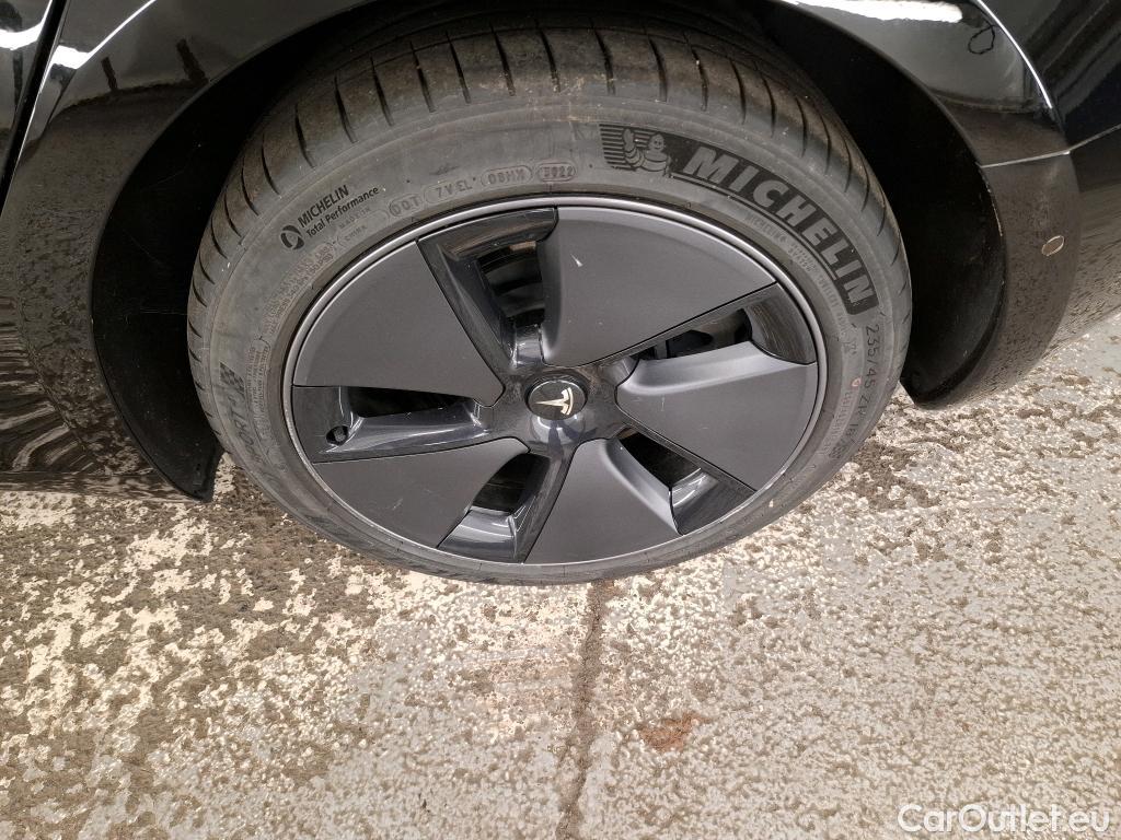  Tesla  Model 3 TESLA   2018  4P  Berline Propulsion #22