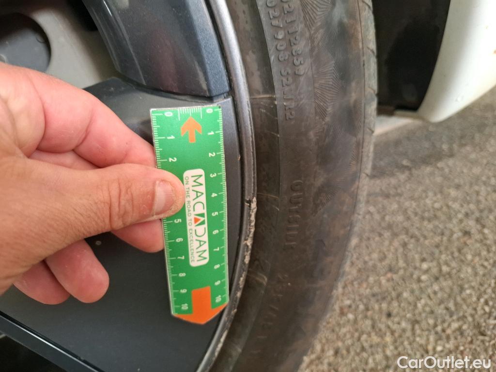  Tesla  Model 3 TESLA  / 2018 / 4P / Berline Autonomie Standard Plus RWD #14