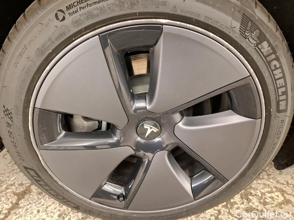  Tesla  Model 3 TESLA   2018  4P  Berline Propulsion #27