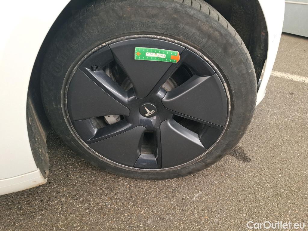  Tesla  Model 3 TESLA  / 2018 / 4P / Berline Autonomie Standard Plus RWD #20