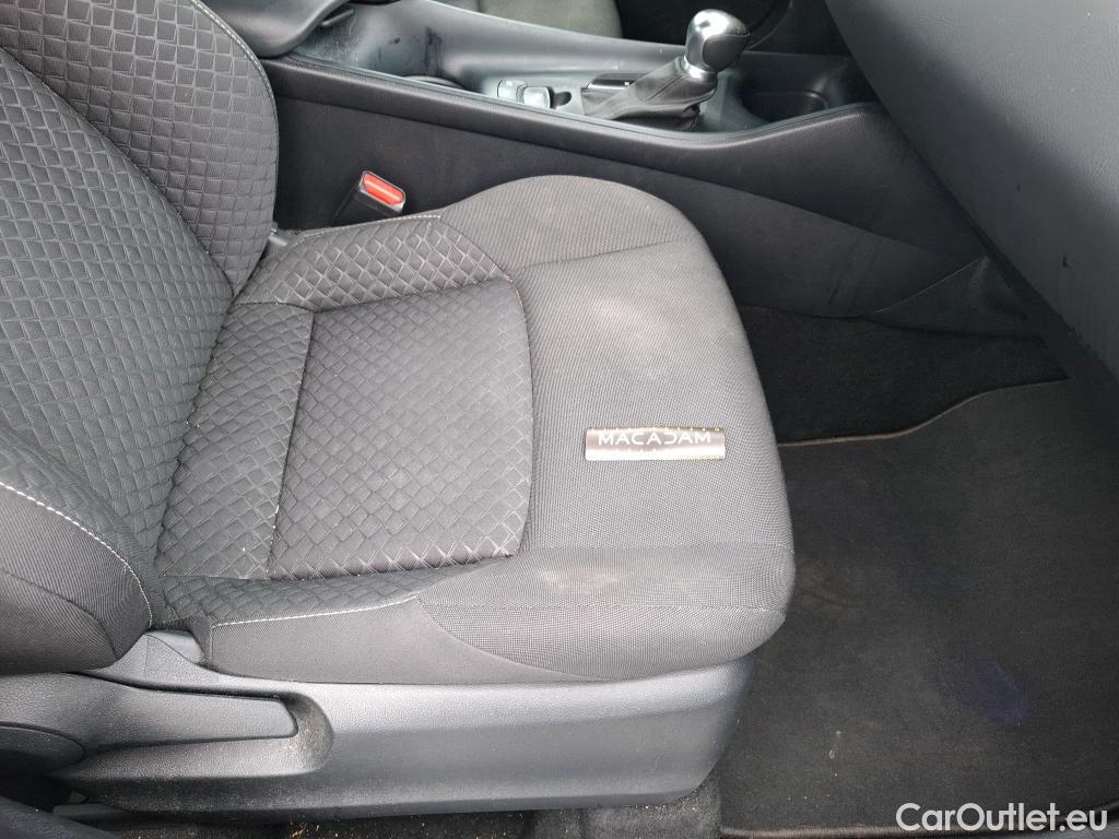  Toyota  C-HR TOYOTA  / 2016 / 5P / SUV 1.8 HYBRIDE 122 DYNAMIC BUSINESS #9