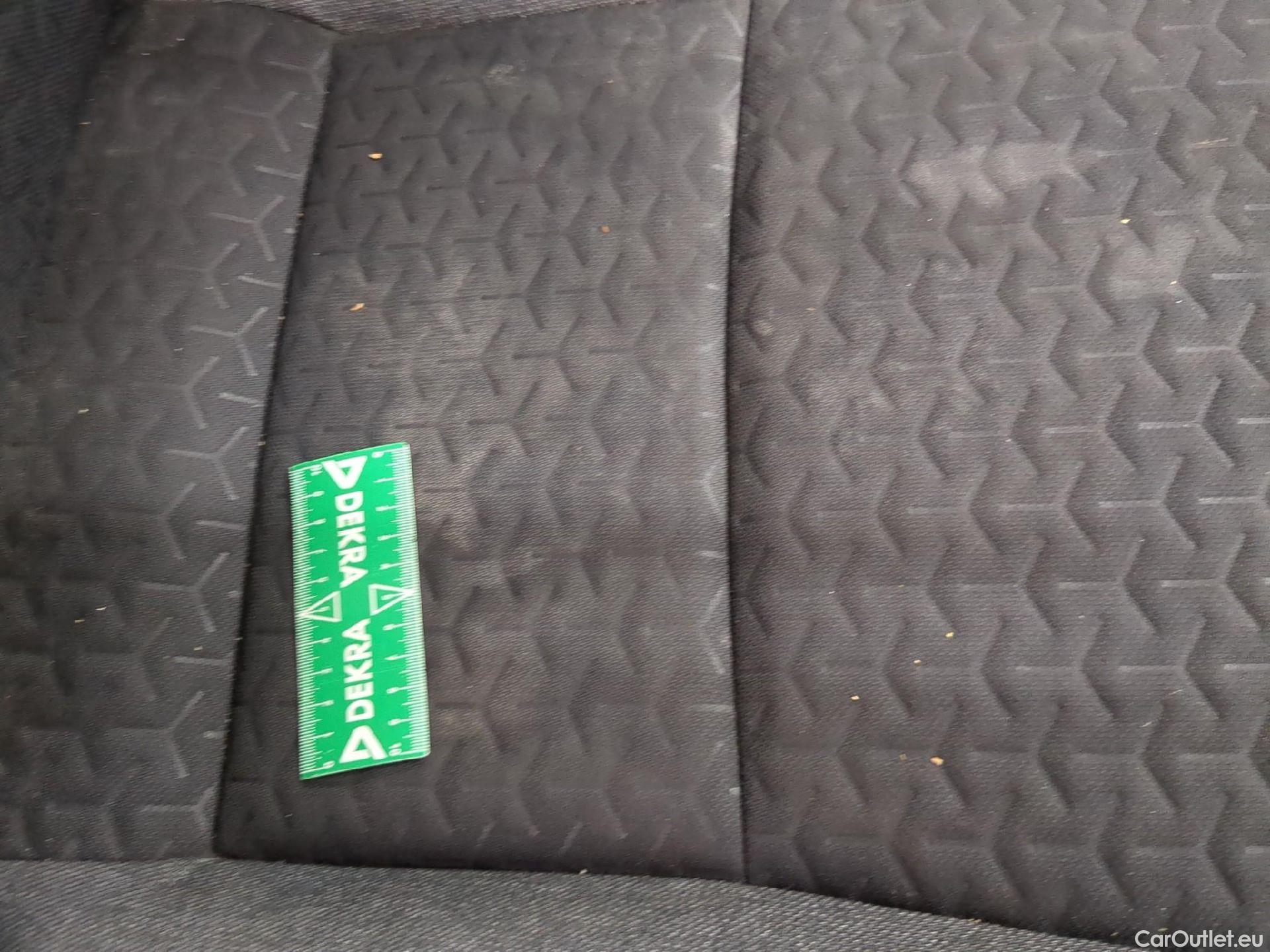  Toyota  Yaris Cross TOYOTA  Hybride / 2021 / 5P / SUV 1.5 HYBRID 116H DYNAMIC BUSINESS BEYOND #6