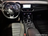  Alfa Romeo   STELVIO ALFA ROMEO / 2017 / 5P / SUV 2.2 TD 160 CV SUPER BUSINESS AT8 RWD (AUTOCARRO) #3