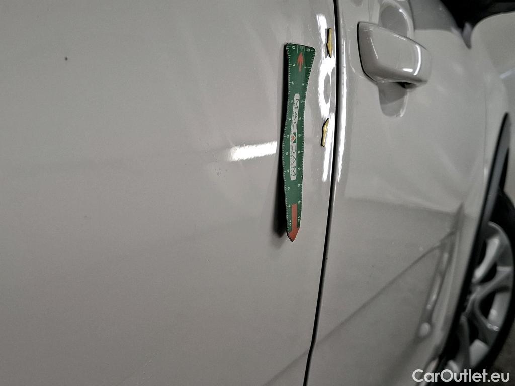  Citroen  C3  Société Feel Business R 1.2 PureTech 80CV BVM5 E6d #3