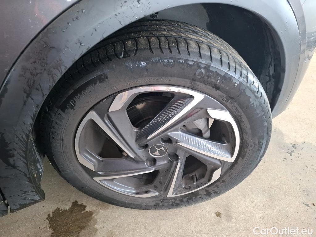  Citroen  DS3 3 Crossback Grand Chic 1.2 PureTech 155CV BVA8 E6d #10