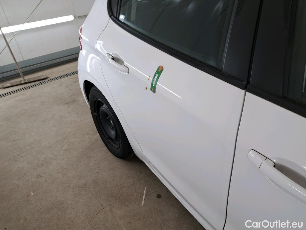 Peugeot  208  Active 1.6 HDi 75CV BVM5 E6 #39