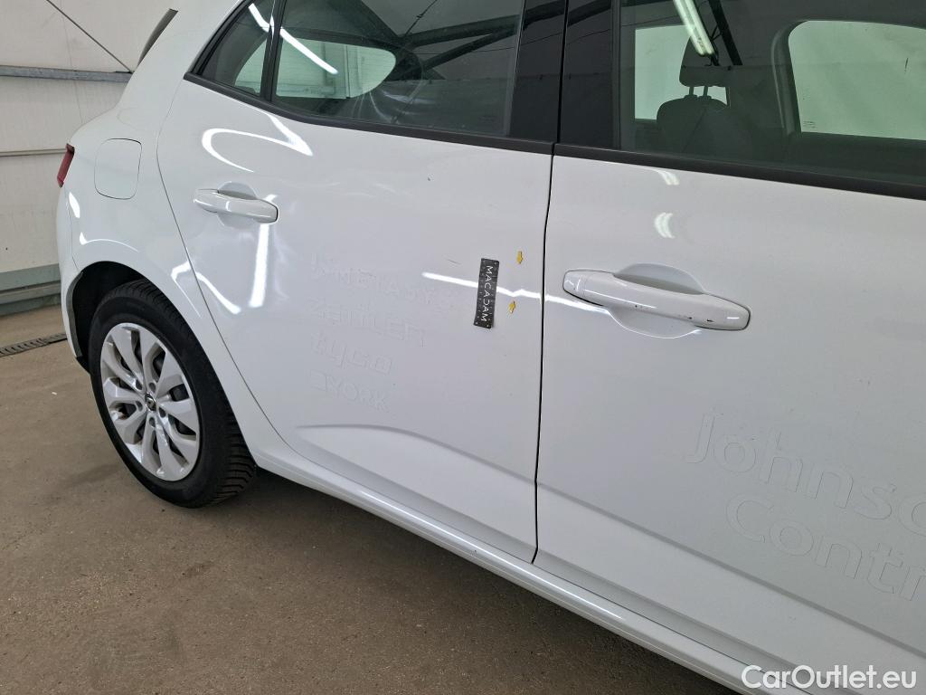  Renault  Megane  IV Berline 5pt. Société Air Nav 1.5 dCi 90CV BVM6 E6 #5
