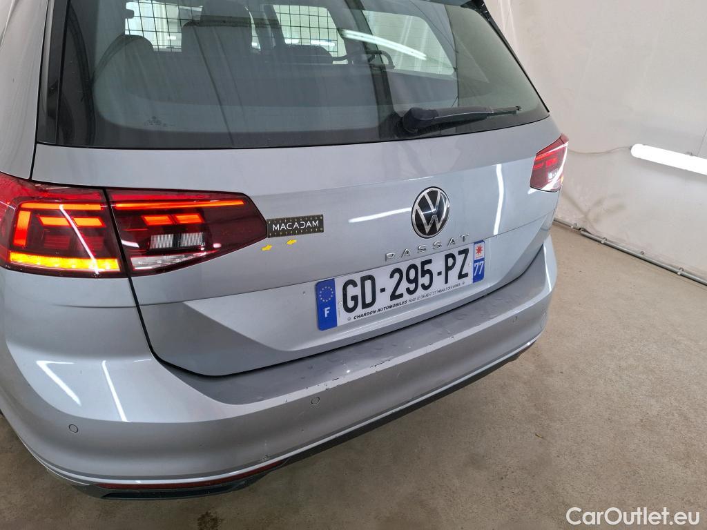  Volkswagen  Passat VOLKSWAGEN  SW / 2019 / 5P / Break 2.0 TDI 150 SCR DSG7 SW BUSINESS #14