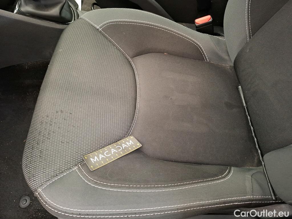  Renault  Clio RENAULT  Société / 2016 / 5P / Berline &Air MédiaNav Energy dCi 75 #29