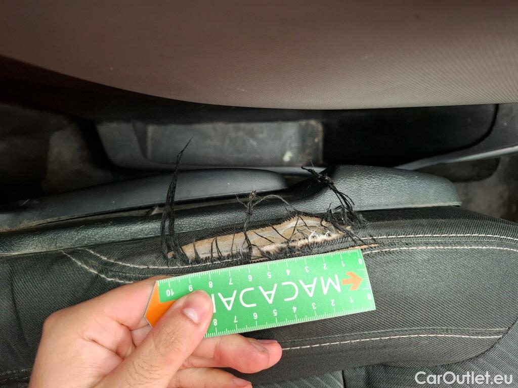  Renault  Trafic RENAULT  VU 4p Fourgon FG GCFL1H1 1000 dCi95 Stop&Start E6 #12
