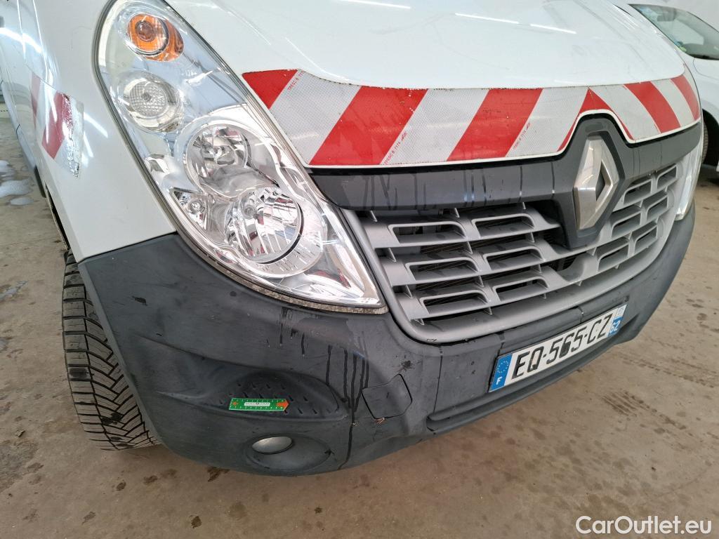 Renault  Master  III Fourgon L2H2 3 5 Grand Confort dCi 130CV BVM6 7 Sieges E6 #16