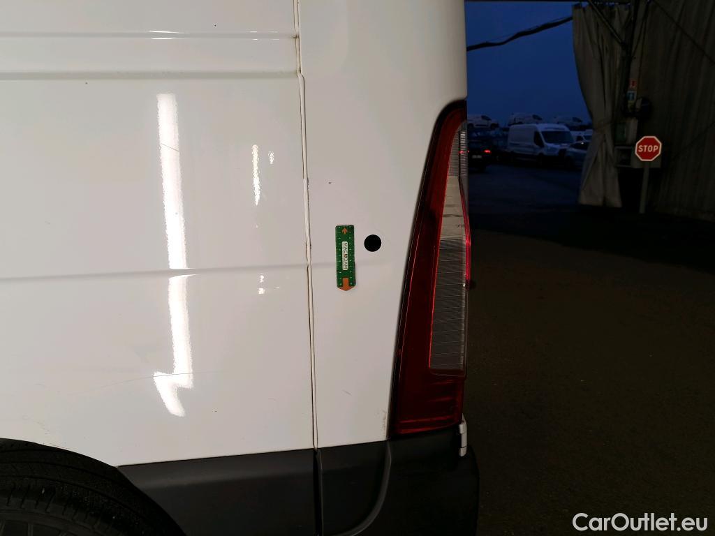  Renault  Master  Fourgon L2H2 3 3 Grand Confort dCi 135CV BVM6 E6dT #37