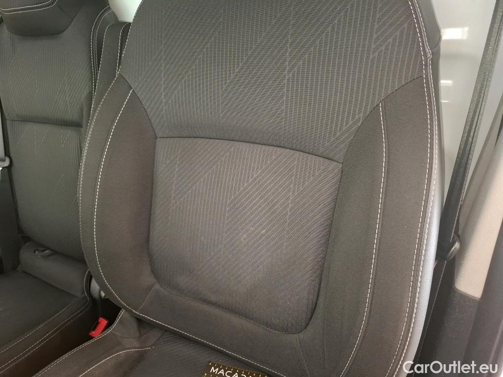  Renault  Trafic  III Fourgon L2H1 1200 Confort 1.6 dCi 120CV BVM6 E6 #49