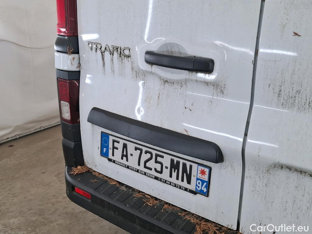  Renault  Trafic  III Fourgon L2H1 1200 Confort 1.6 dCi 120CV BVM6 E6 #9