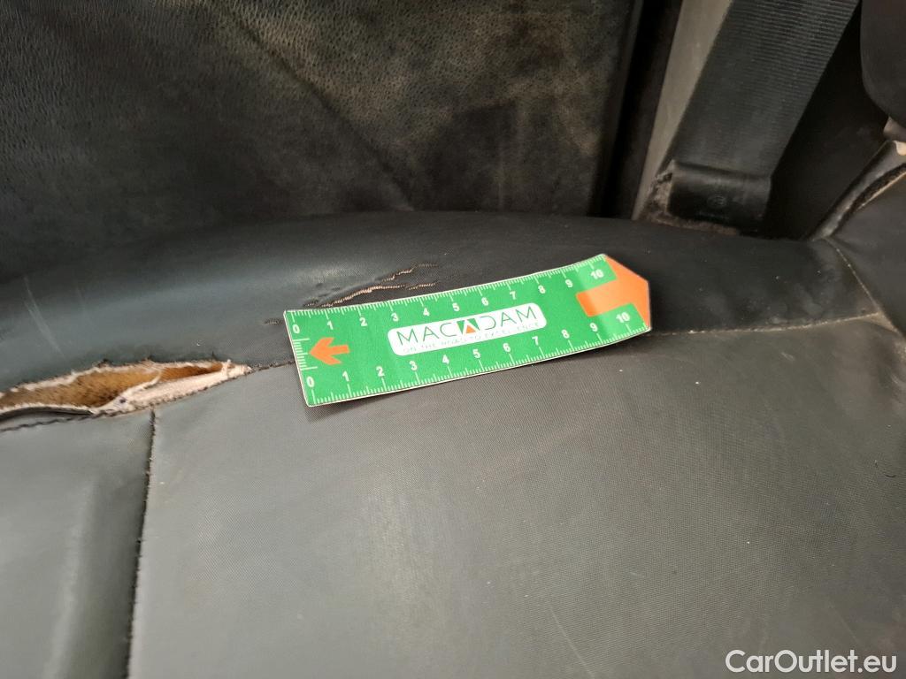  Renault  Master  III Fourgon L2H2 3 5 Grand Confort dCi 130CV BVM6 7 Sieges E6 #6