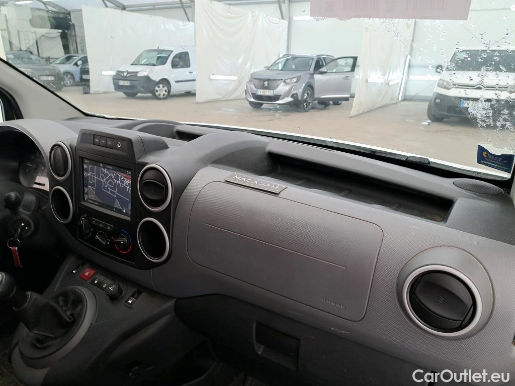  Peugeot  Partner PEUGEOT  VU 4p Fourgonnette 1.6 BLUEHDI 75 STANDARD PREMIUM PACK #4