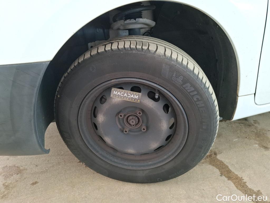  Citroen  Berlingo  Fourgon Business L1 (Court) 1.6 BlueHDi 100CV BVM5 E6 #39