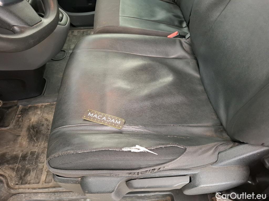  Peugeot  Expert PEUGEOT  VU 4p Fourgon 2.0 BlueHDi 120 S&S Standard Premium P. #15