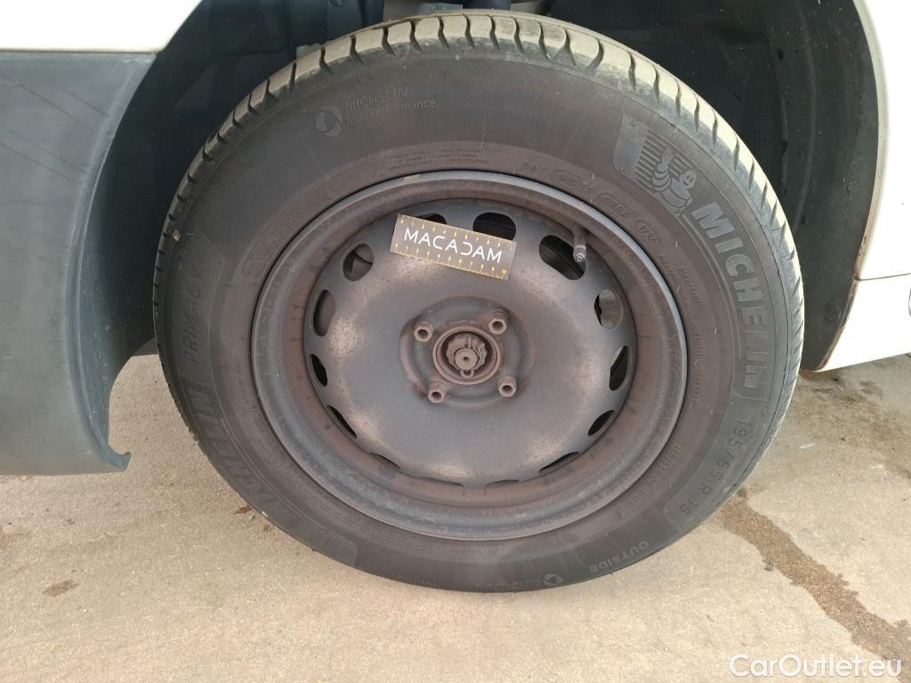  Citroen  Berlingo  Fourgon Business L1 (Court) 1.6 BlueHDi 100CV BVM5 E6 #40