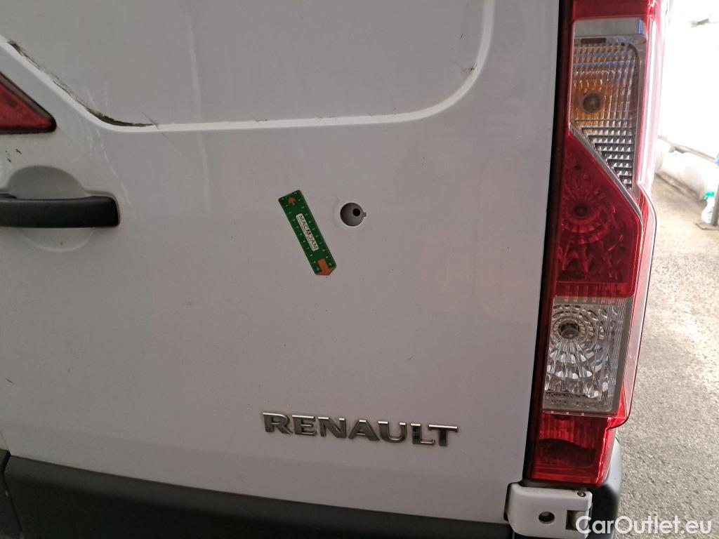  Renault  Master  Fourgon L2H2 3 3 Grand Confort dCi 135CV BVM6 E6dT #40