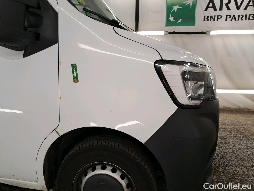  Renault  Master  Fourgon L2H2 3 3 Grand Confort dCi 135CV BVM6 E6dT #24