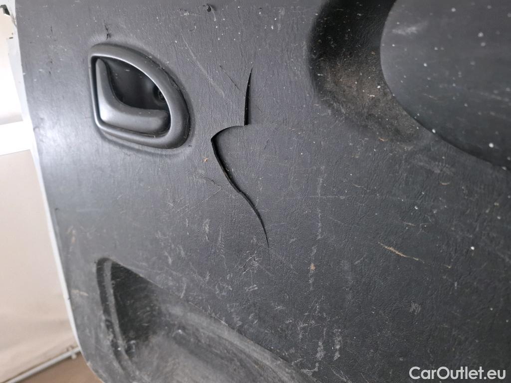  Renault  Trafic  III Fourgon L2H1 1200 Confort 1.6 dCi 120CV BVM6 E6 #43