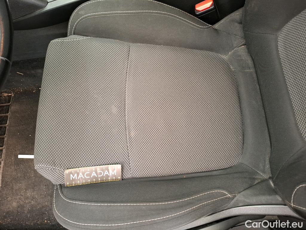  Renault  Megane  IV Berline 5pt. Société Air Nav 1.5 dCi 110CV BVM6 E6 #7